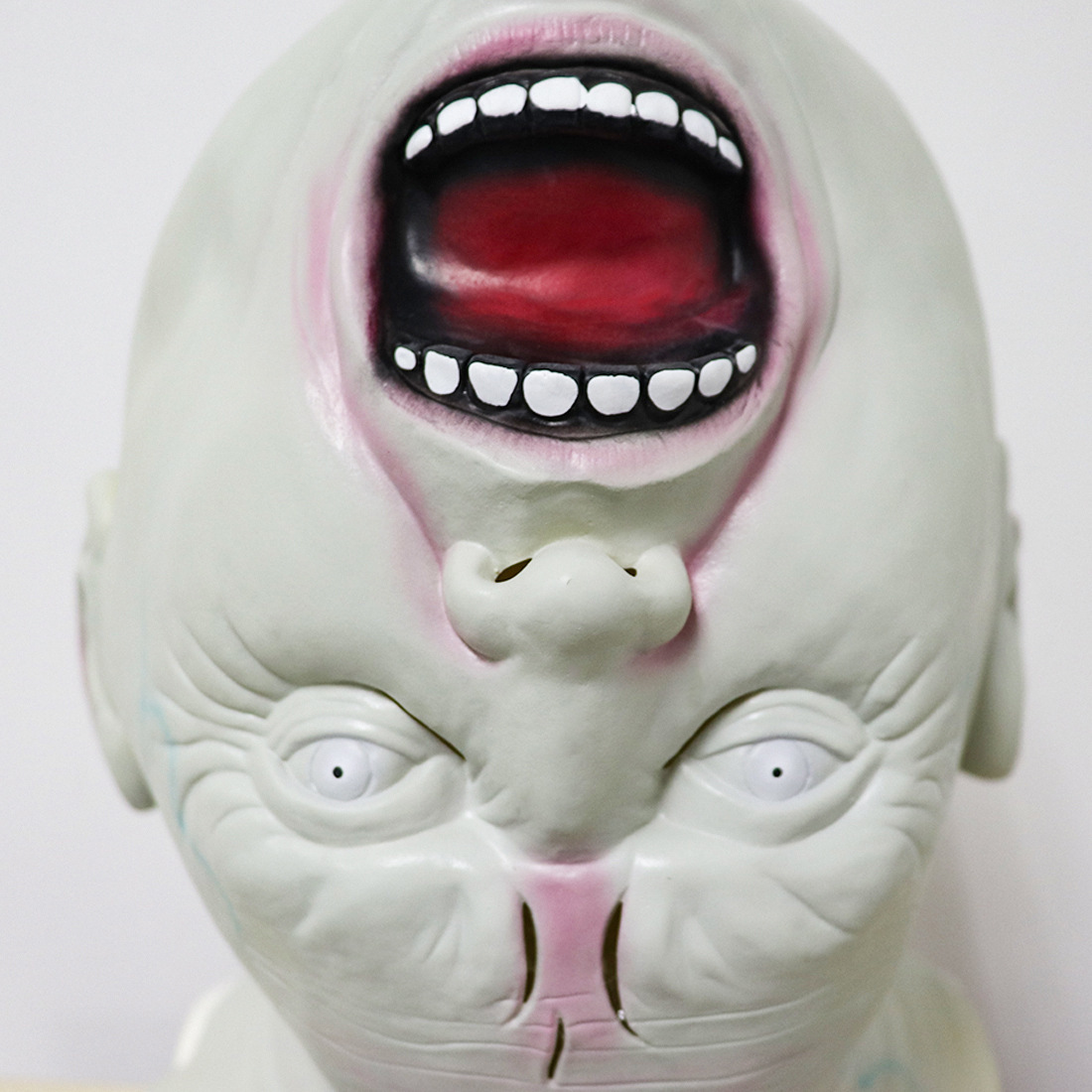 Maschera realistica in lattice - Latex Alien Mask Realistic recensione e prezzo
