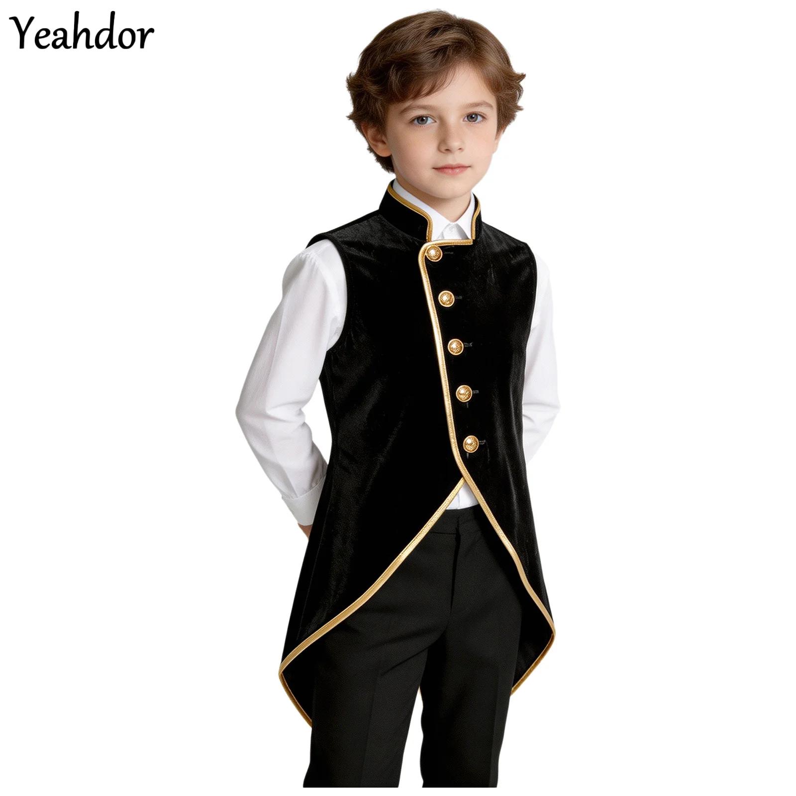 Giacca in velluto stile retrò  - Costumes recensione e prezzo
